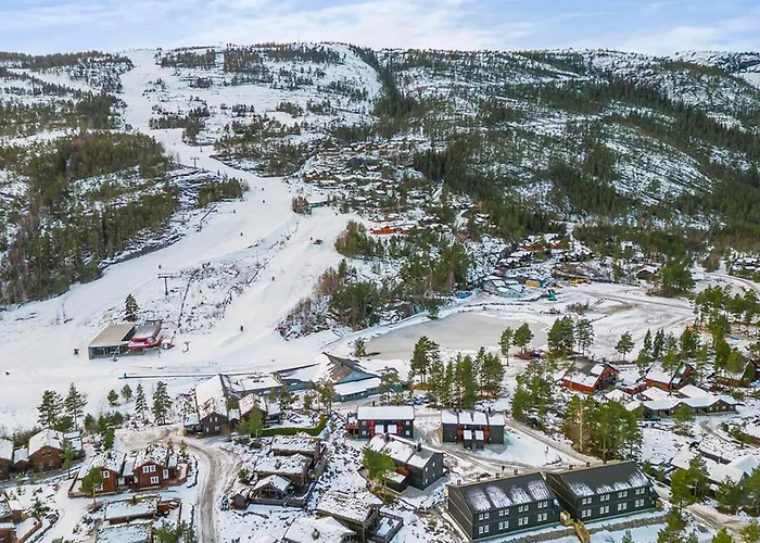 2 Bedroom Stunning In *